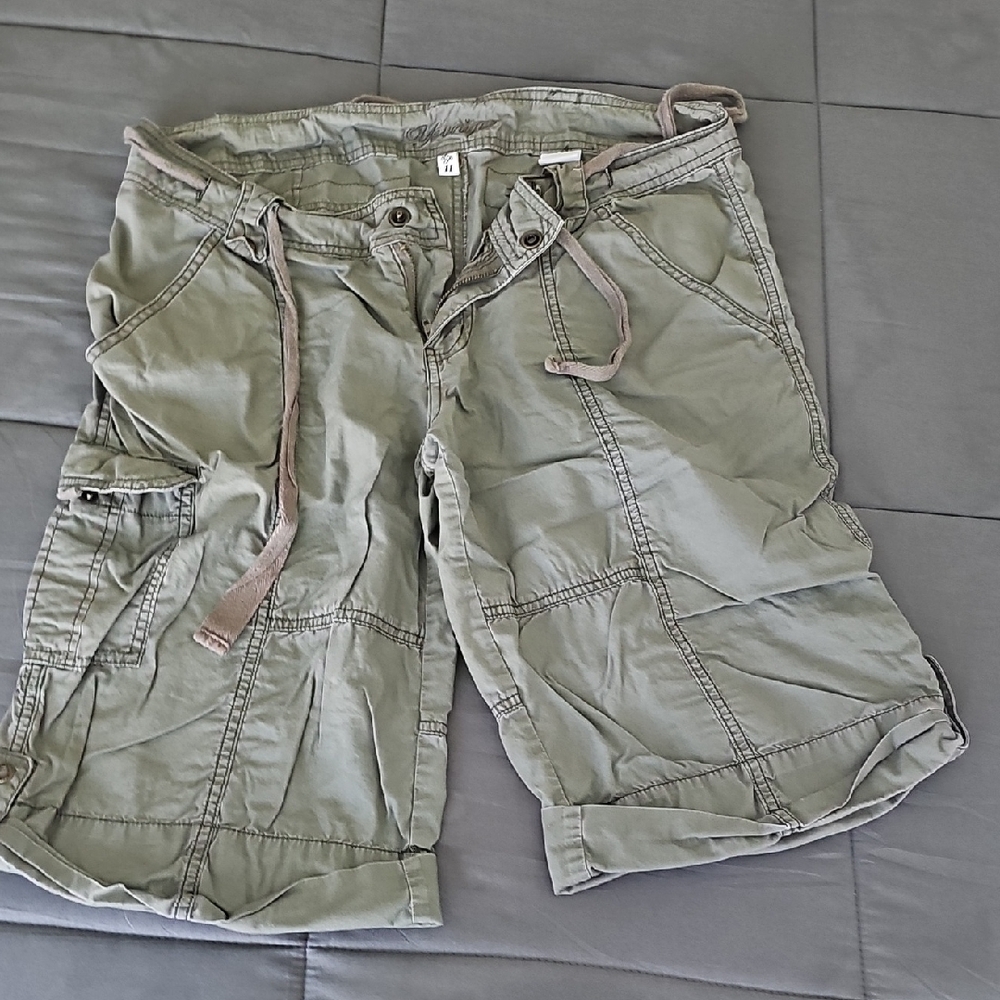 YMI Olive Green Cargo Capris